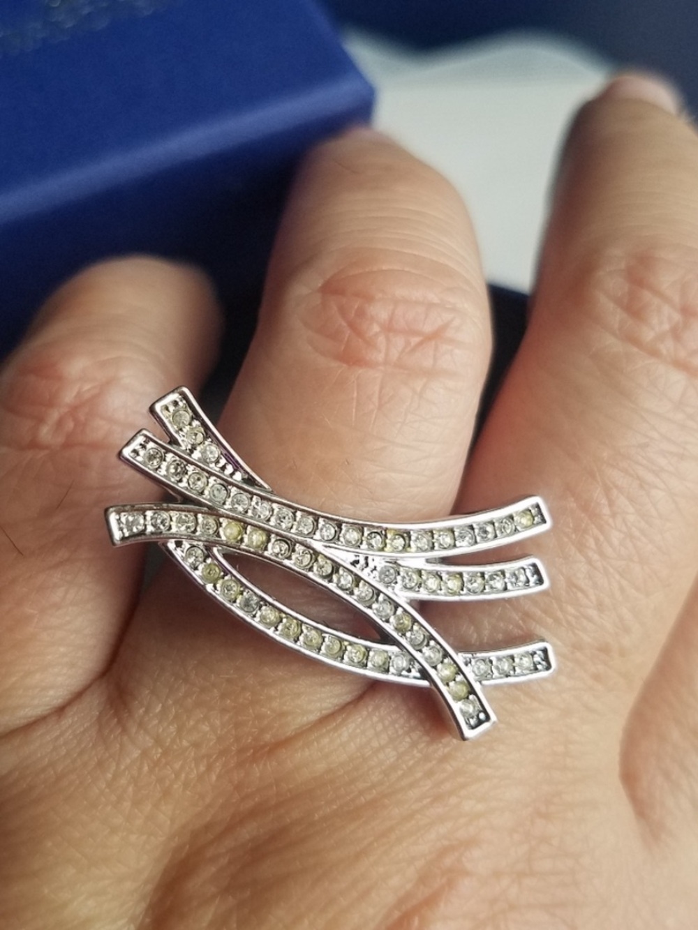 AUTHENTIC Swarovski Contemporary Ring Like NEW